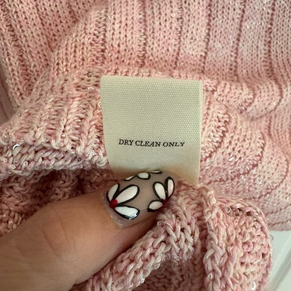 Asta Resort Size Medium Elegant Pink Ribbed Cardigan - Picture 8 of 10